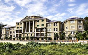 The Golden Suites & Spa